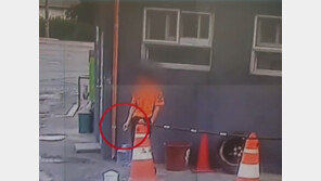 저러다 옮겨붙으면…주유소 옆 담배 피운 소방관→소방서 “우리 소속 아냐”