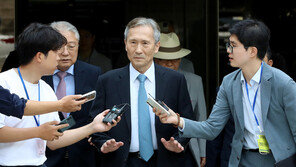 尹, 설 특별사면에 김관진 유력  검토…공무원 경징계 사면도 검토