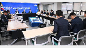 민주, 텃밭 호남 면접…친명-비명 경쟁 속 올드보이 귀환도