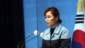 민주 “한동훈, 목련꽃 질 때 ‘사기 공약’도 함께 떨어질 것”