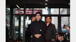 한동훈 “김경율 불출마 아쉽다…본인 생각 강해 존중하기로”