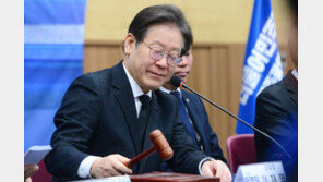 이재명 “정부여당, 달빛철도 착수·5·18 정신 헌법 수록 속도 내야”