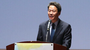 임혁백 “尹정권 탄생 책임져야”…임종석 “文정부 책임 아냐”