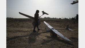 세계전쟁 주역 떠오른 드론, 첨단 무기도 무력화 ‘가성비 최고’