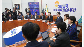 민주, 3곳 단수 공천·22곳 국민참여경선…이성만 복당 보류