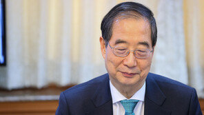 한 총리, 설 연휴 특별경계근무 소방관 격려…“헌신에 감사”