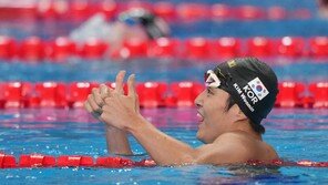 김우민, 자유형 400m 우승… 아시아 최강 넘어 세계최고로