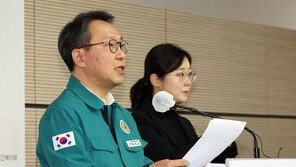 복지부 “의대 증원 총선용? 4월前 학교별 배정”…의협 주장 반박