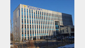 “악취 난다” 신고에 부천 아파트서 부패 심한 모녀 시신 발견