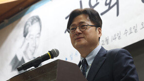 홍익표, 한동훈 ‘과일’ 질문에 “명품백 받은 분 입장 밝혀야” 반문