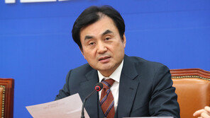 민주, 영입 강청희·노종면 수도권 전략공천…전은수·이재성 PK로