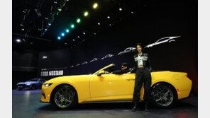 포드 머스탱, 9년만에 완전변경 모델 선보여 