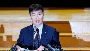 이복현 금감원장 “총선 출마 않고 임기 마치겠다…원장 교체는 헛된 희망”