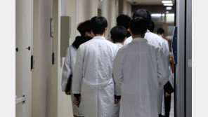 35개 의대 대표 “전국 의대생 20일 동반 휴학계 제출” 