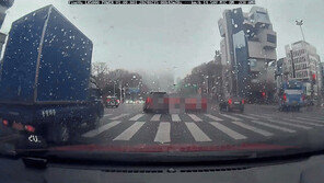 “양보하라고 XXX들아!”…사설 구급차, 출근길서 스피커로 ‘욕설’