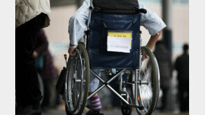 의사협회 비대위 “파업 아니다…희망 없어 의사 역할 포기하는 것”