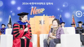 ‘수능 최고령’ 김정자 할머니…“숙대 새내기 됐어요”