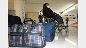 “퇴원 당했다” “생후 한달 조카, 병원 못찾아”… 환자·가족들 ‘분통’