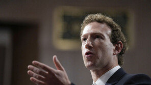 尹, 이달 말 저커버그와 만날 듯…저커버그 10년 만 방한