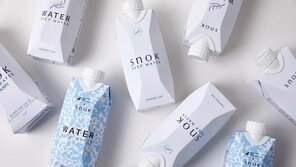  스녹워터, 크로우캐년과 협업 제품 출시…“친환경 추구, 두 브랜드 간 콜라보”