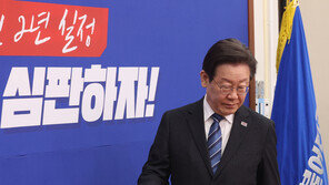 與 “상임위 출석률 35% 이재명, 본인 점수부터 공개해야”