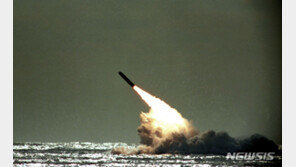 英, 8년 만의 핵잠 ‘SLBM 트라이던트2’ 시험 발사 또 실패