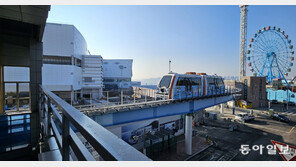 1000억 들인 월미바다열차, 천덕꾸러기 벗어날 묘수 찾는다 