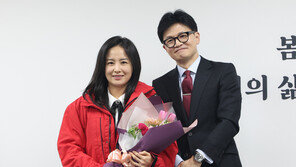 오산 출마로 ‘인강’ 중단…EBS ‘일타’ 국힘 레이나 사과문