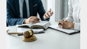 “엄마 유산까지 내놔라”…아버지 재산 독차지한 오빠들의 요구