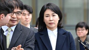 檢 “김혜경, 비서에 10만원 법카결제 지시”… 金측 “관여 안해… 정치검찰 해도 너무해”