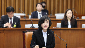 대법관 청문회에 등장한 김여사 명품백 영상…국힘 ‘반발’