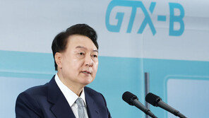 尹 “GTX B, 인천~강남 30분 연결…시속 180㎞ 초연결 광역경제권 구축”