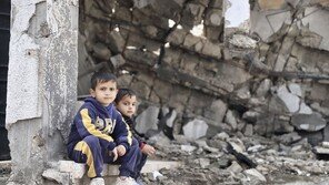가자지구서 공중투하 구호품에 15명 사상