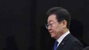 민주 비례 잔혹사, 2명만 본선행 티켓…경선서 줄줄이 ‘고배’