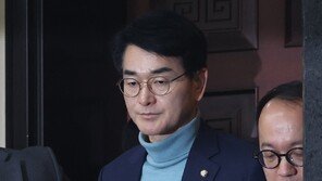 ‘비명횡사’ 박용진, 정봉주에 결선 패배… ‘친명횡재’ 논란 대장동 변호사 경선 승리