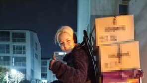 “오빠는 내 뒤에 있어” 25살 러시아 아내, 새벽배송으로 암 투병 남편 지켜