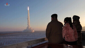 美 미사일 방어 사령관 “북한 ICBM 미 본토 도달 가능”
