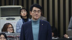 정봉주 쳐낸 자리에 박용진 아닌 전략공천 가닥…朴, 반발