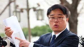 의사단체 “복지부 장·차관이 전공의 사직권 방해” 고발