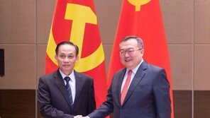 중-베트남 당 대외협력 담당 회담…“운명공동체 건설 추진 시작”