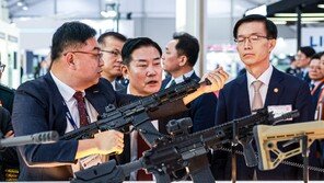‘신형 K13 기관단총’서 잇달아 탄환폭발 사고…사격 전면 중지