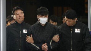 숟가락 삼켜 병원 이송되자 ‘63시간 탈주’ 김길수에 징역 8년 구형