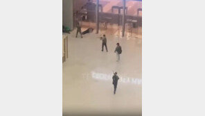 모스크바 공연장서 무차별 총격테러… IS “우리 소행”