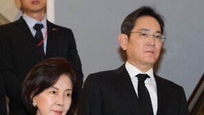 이재용·홍라희·이서현, 잇단 조문…삼성·효성家 인연 보니