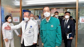 한 총리, 제주 한라병원 방문…“남은 의료진 소진 막는 데 최선”