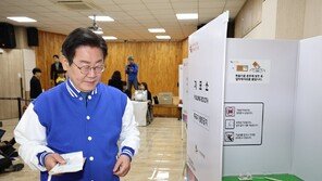 이재명 “투표 포기할수록 기득권자 유리…尹정권에 경종 울려야”