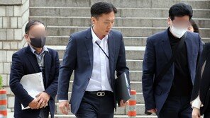 ‘LH 감리입찰 담합’ 수천만원 뒷돈 공무원·현직 교수 구속