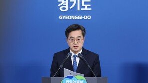 김동연 “윤 대통령은 하루빨리 이재명, 조국 대표 만나야”