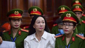 베트남 대통령 사임시킨 금융사기로 女부동산재벌 사형 선고받아