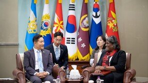 신원식, 美 유엔대사 접견…“유엔 안보리 차원 강력한 대북 공조”